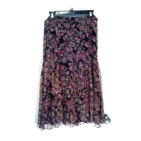 Jones New York Signature floral skirt - Picture 2 of 5